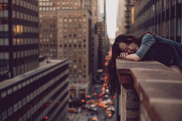 How sleep and mental health affect each other